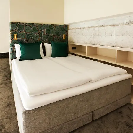 Eze Beach Residence * Эз