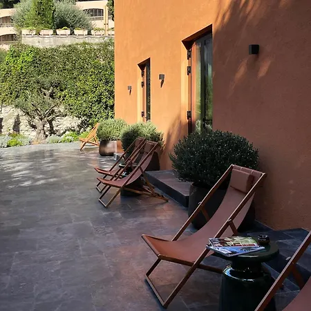 Eze Beach Residence Apartman