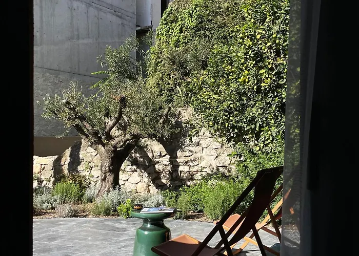 Eze Beach Residence 아파트 *
