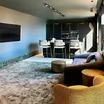 Eze Beach Residence Apartman *