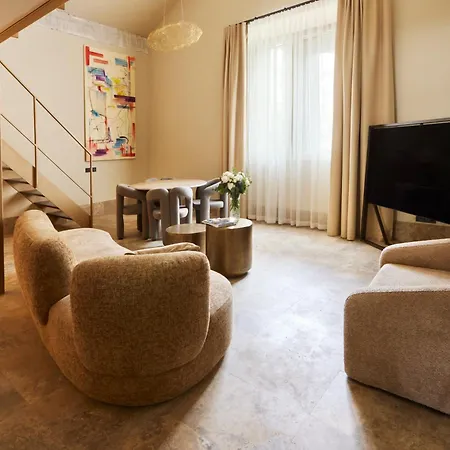 Eze Beach Residence