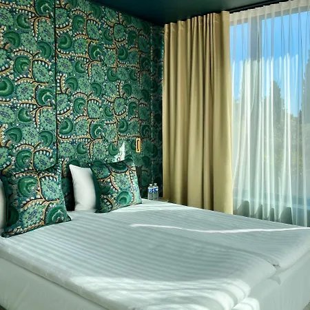 公寓 Eze Beach Residence *