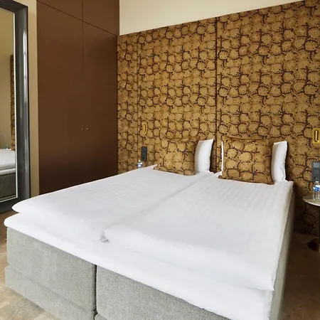 Eze Beach Residence エズ
